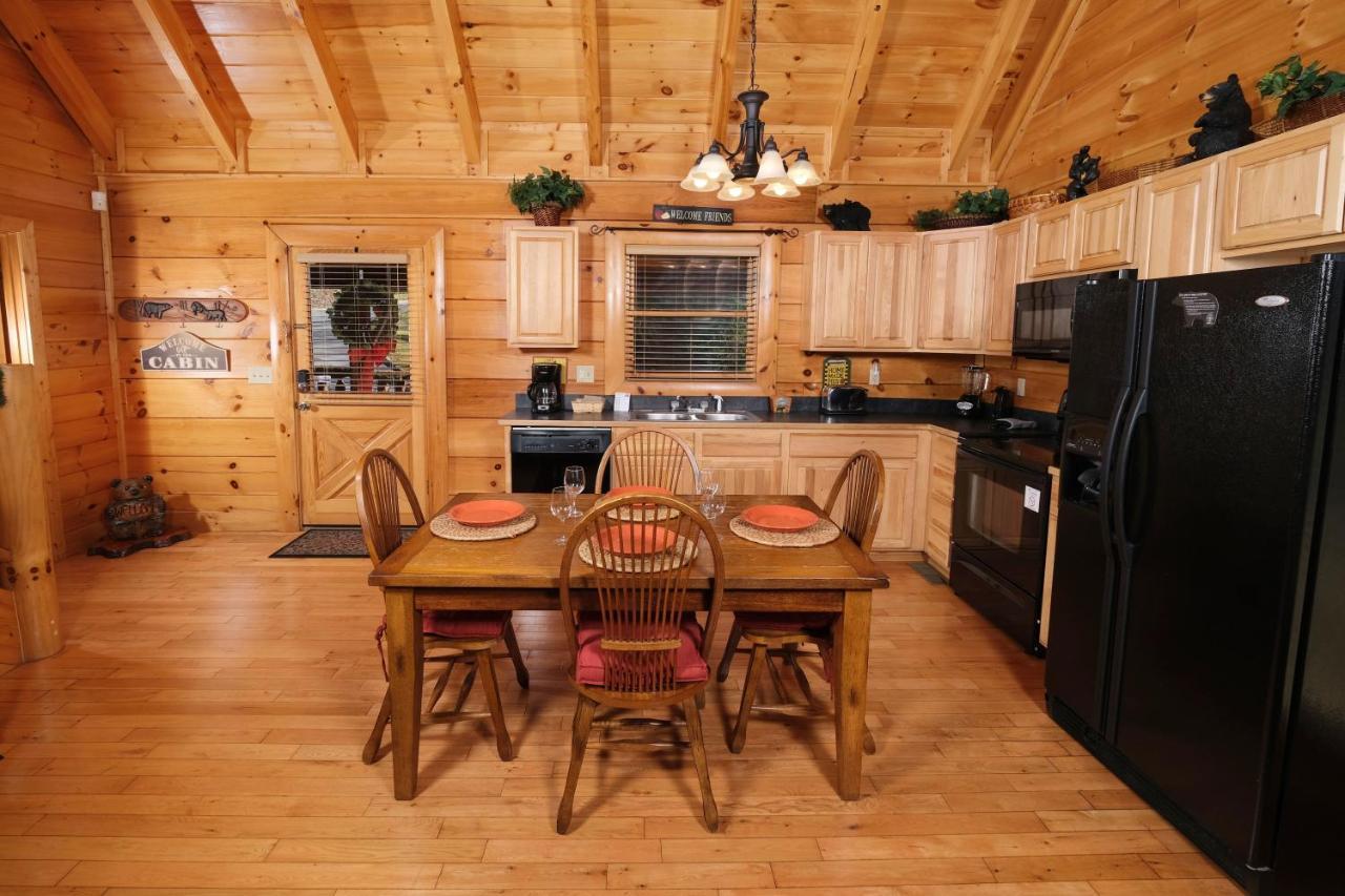 A Bear Creek Crib Βίλα Pigeon Forge Εξωτερικό φωτογραφία